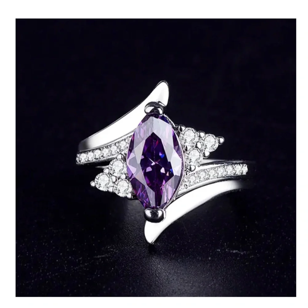 PURPLE GEMSTONE RING - Picture 5 of 8